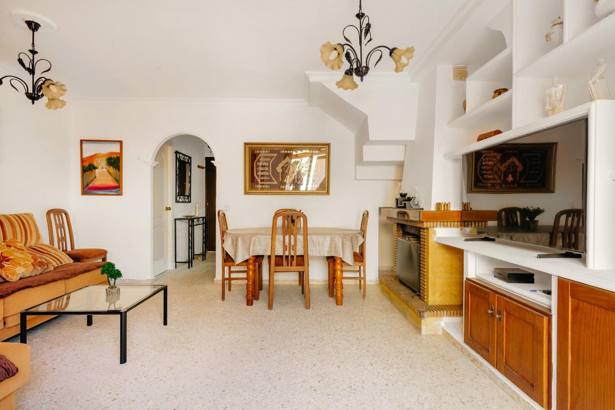 En Con Piscina, Paddle A 4 Minutos De Playa De Getares Holiday home Algeciras